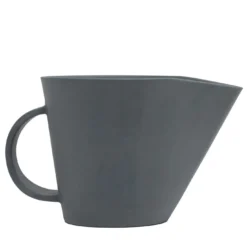 Caraffa in porcellana grigia Miriam