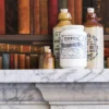 Carta da Parati con Libreria Vintage