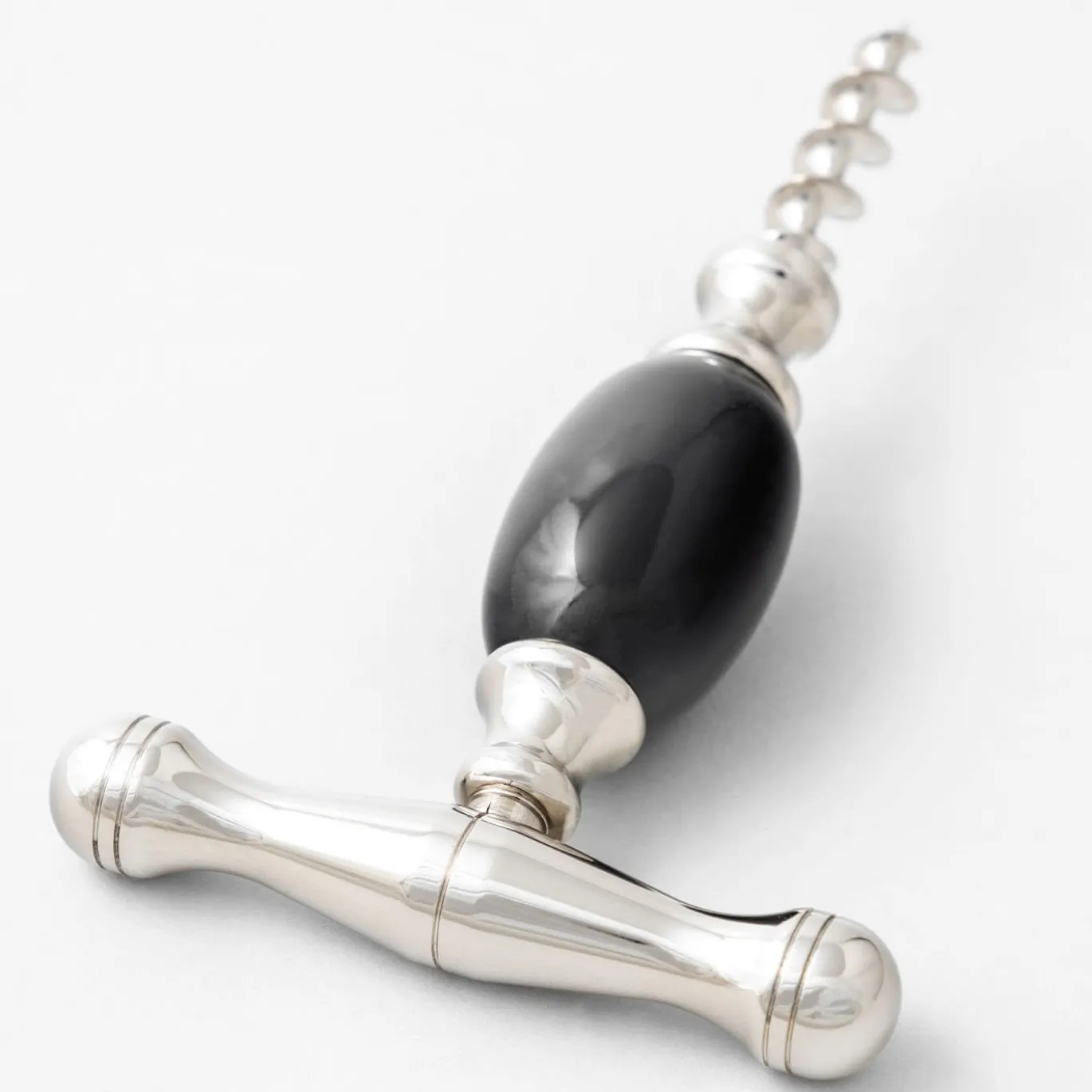 Cavatappi estraibile e tappo per vino