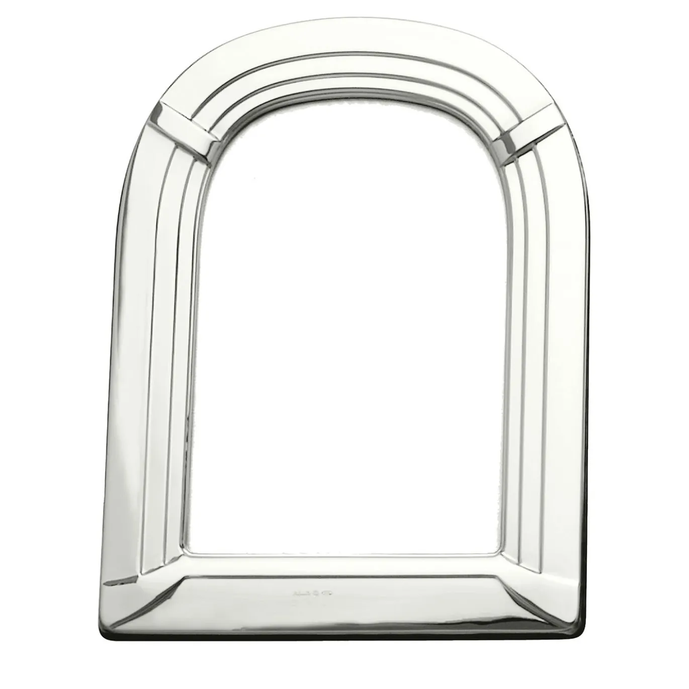 Cornice d'argento a forma di arco