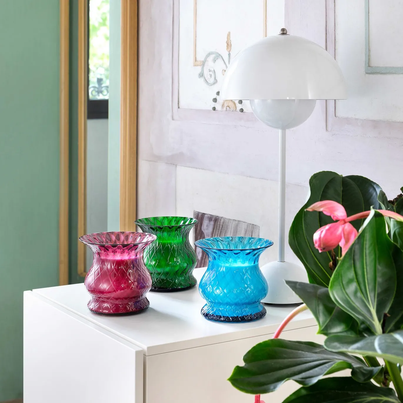Decorazione a candela con tulipani verdi