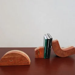 Fermalibri Virgola in Travertino Romano e Persiano