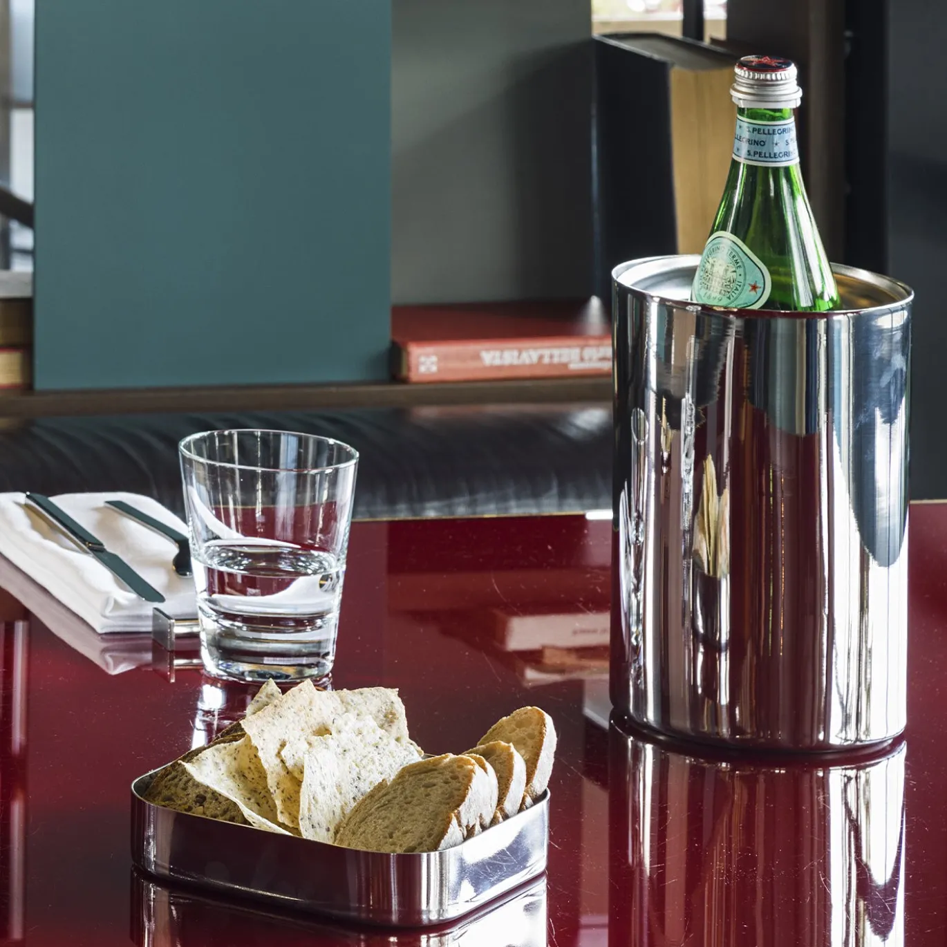 Glacette isolata in acciaio inox Stile