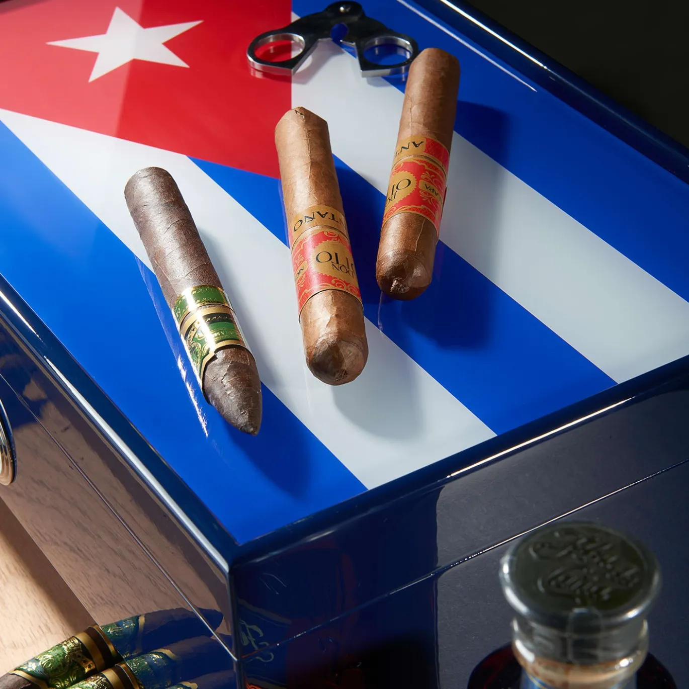 Humidor blu di ispirazione cubana (edizione speciale Club)