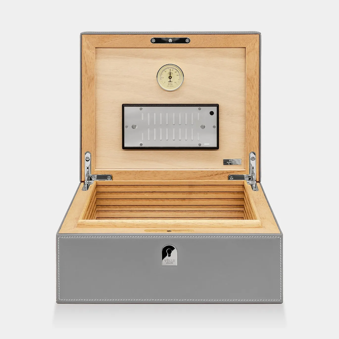 Humidor per sigari in pelle grigia
