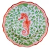 Menagerie D'Été Piatto in ceramica a forma di cavalluccio marino dipinto a mano