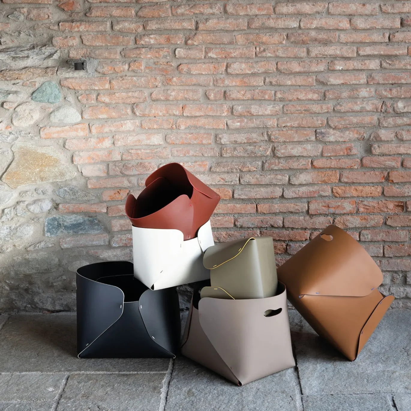 Overlaps Cesta regular in cuoio verde oliva