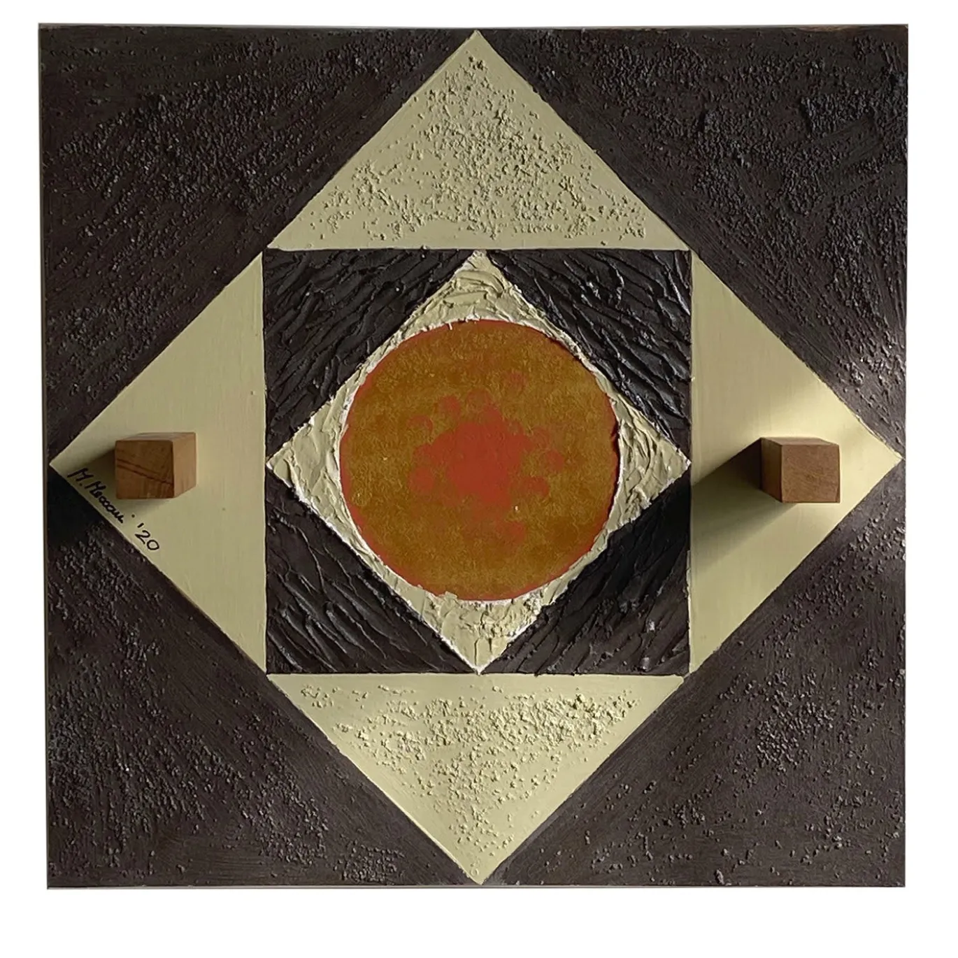 Pannello decorativo e appendiabiti a parete Concentrico di Mascia Meccani