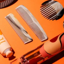 Pettine a Denti Fini in Corno