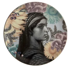 Piatto da portata in porcellana del Cairo con volto di donna e fiori #4