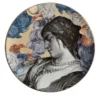 Piatto da portata in porcellana del Cairo con volto di donna e fiori #2