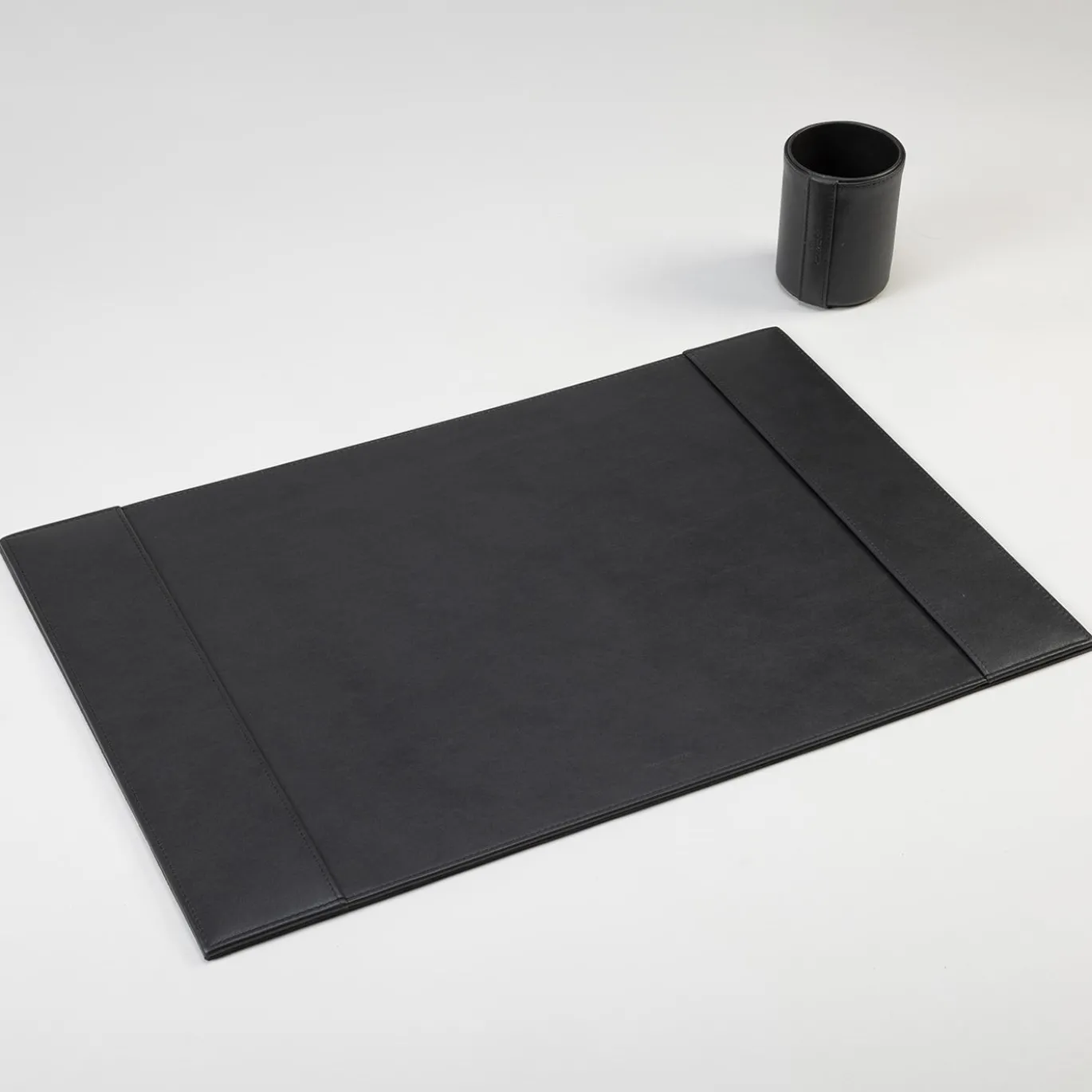 Picasso Vulcano Grey Deskpad