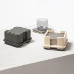 Portabicchieri Lloyd in pelle beige e marmo con 8 sottobicchieri