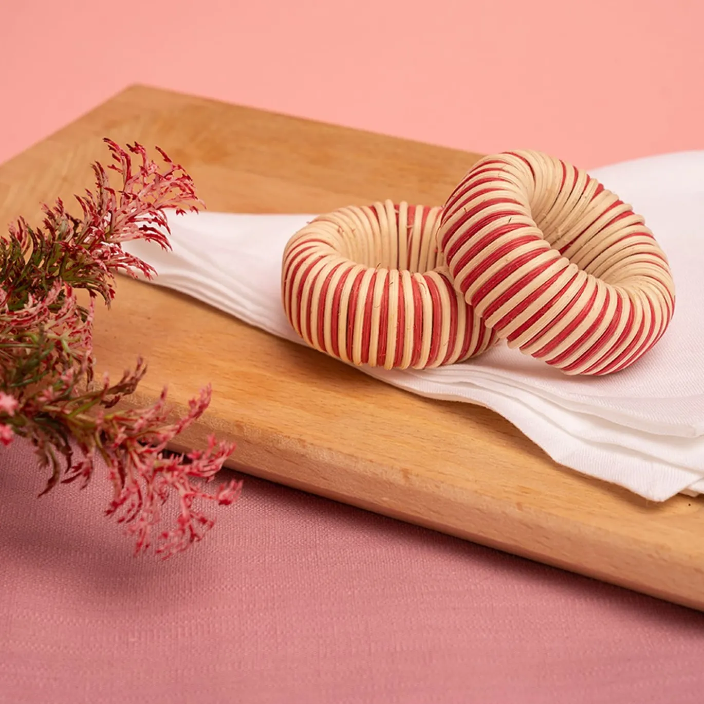 Portatovaglioli al geranio rosa
