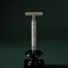 Rasoio di sicurezza cromato platinato
