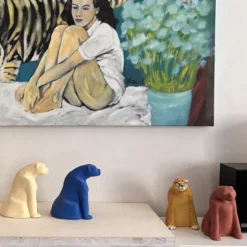 Scultura di pantera bianca