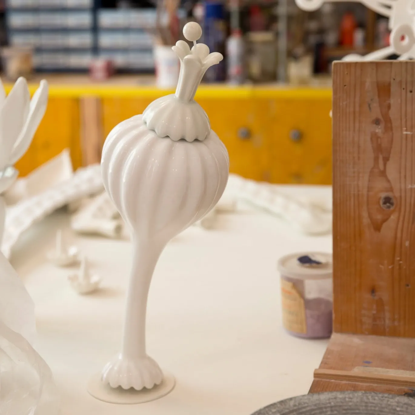 Scultura in ceramica Bulbino