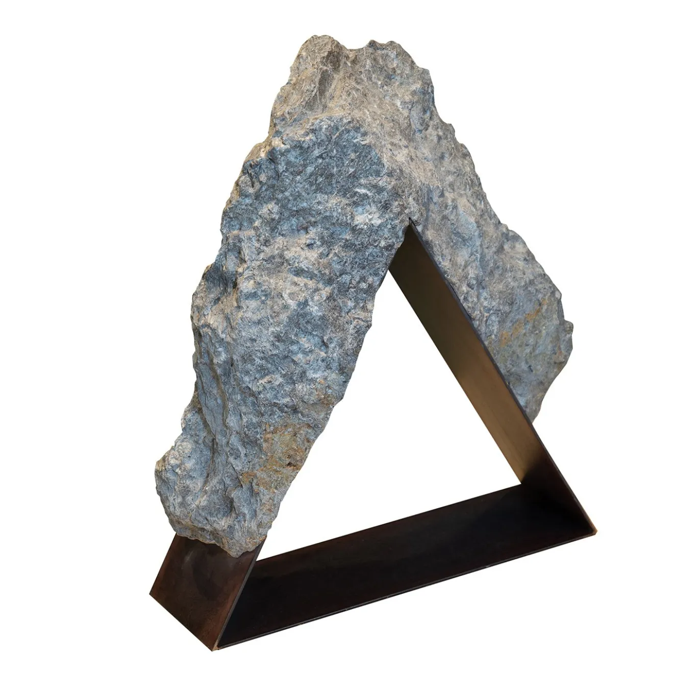 Scultura in marmo Untitled di Mattia Bosco