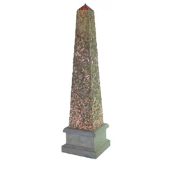 Scultura in mosaico verde Helios 2 Obelisco