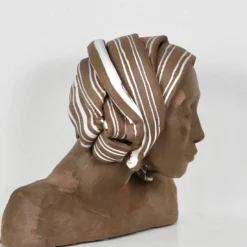 Scultura Laylah in Ceramica