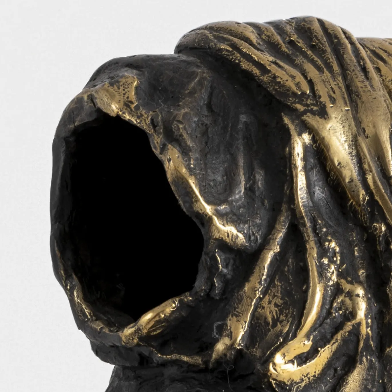 Scultura Mother
