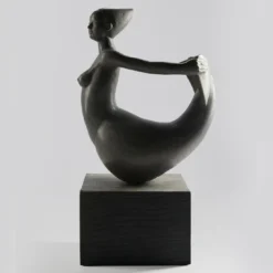 Scultura Partenope in gres smaltato bruno