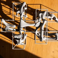 Scultura Prono Flux