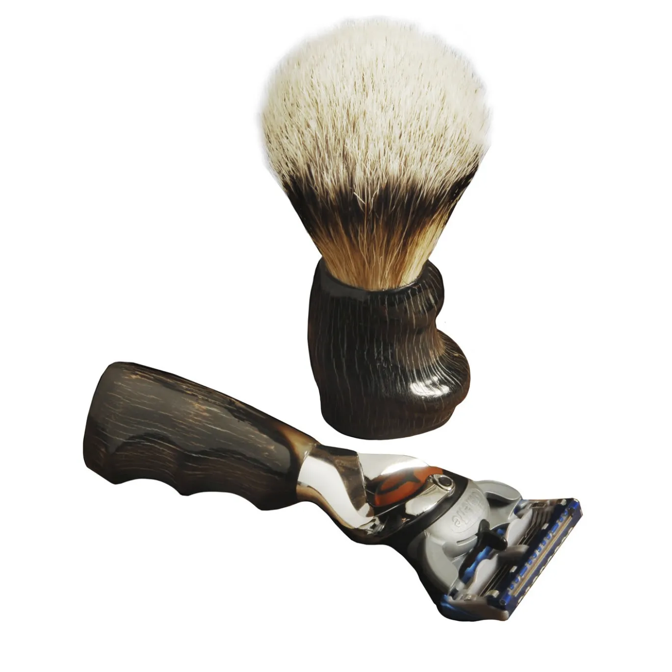 Set da barba da viaggio in corno d'orice