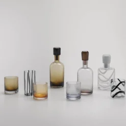 Set da 6 bicchieri highball Cyrcus in vetro di Murano rigato nero e trasparente