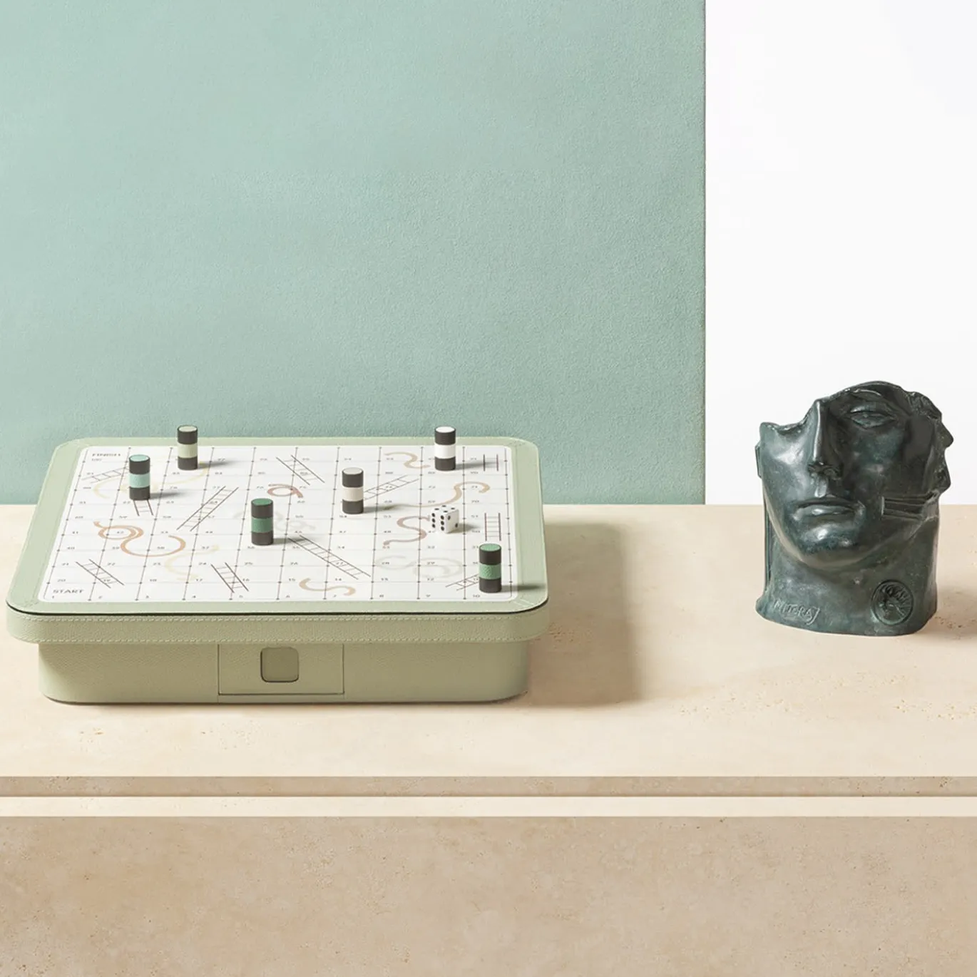 Set da Gioco Delos Snakes & Ladders in Pelle Verde