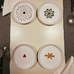 Set da pranzo Dame e Cavalieri Violante in ceramica