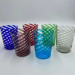 Set di 2 bicchieri da acqua blu chiaro a spirale