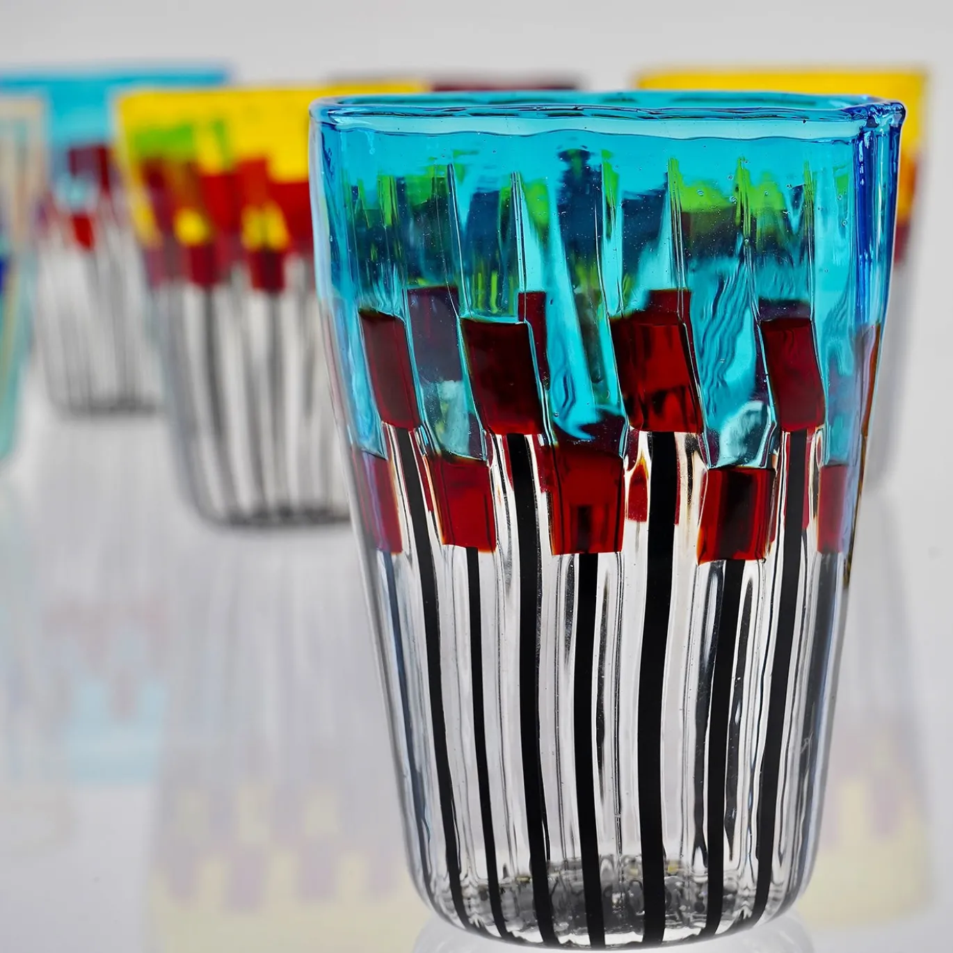 Set di 8 bicchieri Eclectic in vetro della Collezione Aria