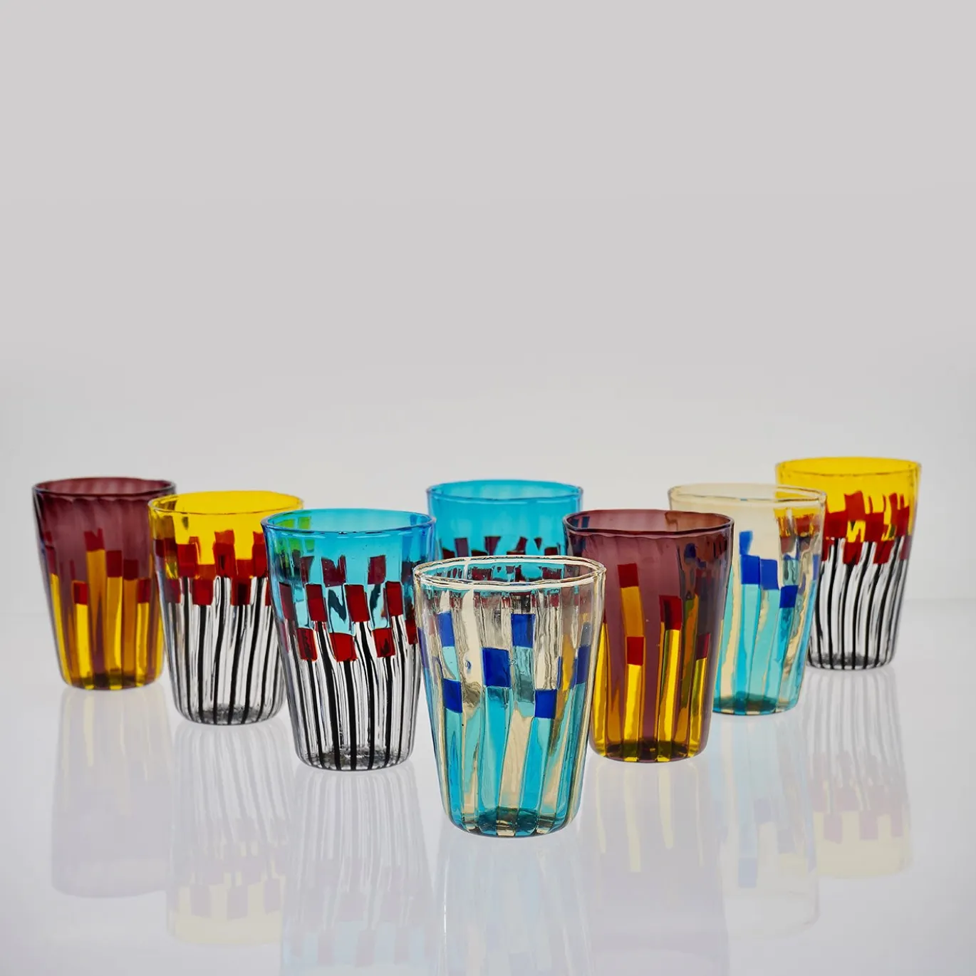 Set di 8 bicchieri Eclectic in vetro della Collezione Aria