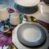 Set di 2 bicchieri per acqua in marmo bianco di Carrara con base in ottone