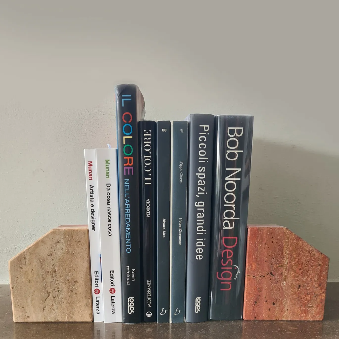 Set di 2 Fermalibri D-ENDS in Travertino Romano e Persiano