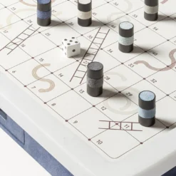 Set di gioco Delos per serpenti e scale in marmo