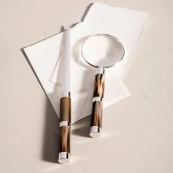 Set di lenti d'ingrandimento e tagliacarte