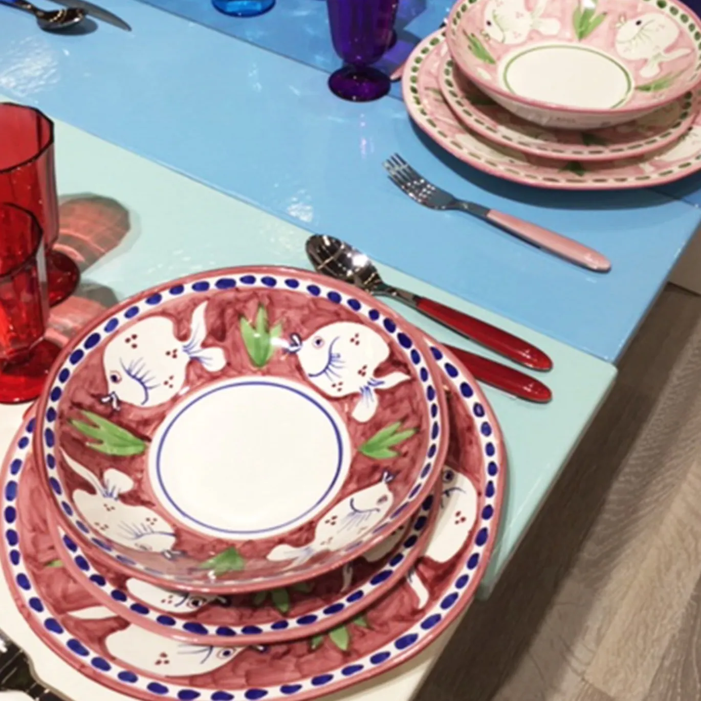 Set di 6 piatti da portata rotondi in prugna Poseidon 38cm