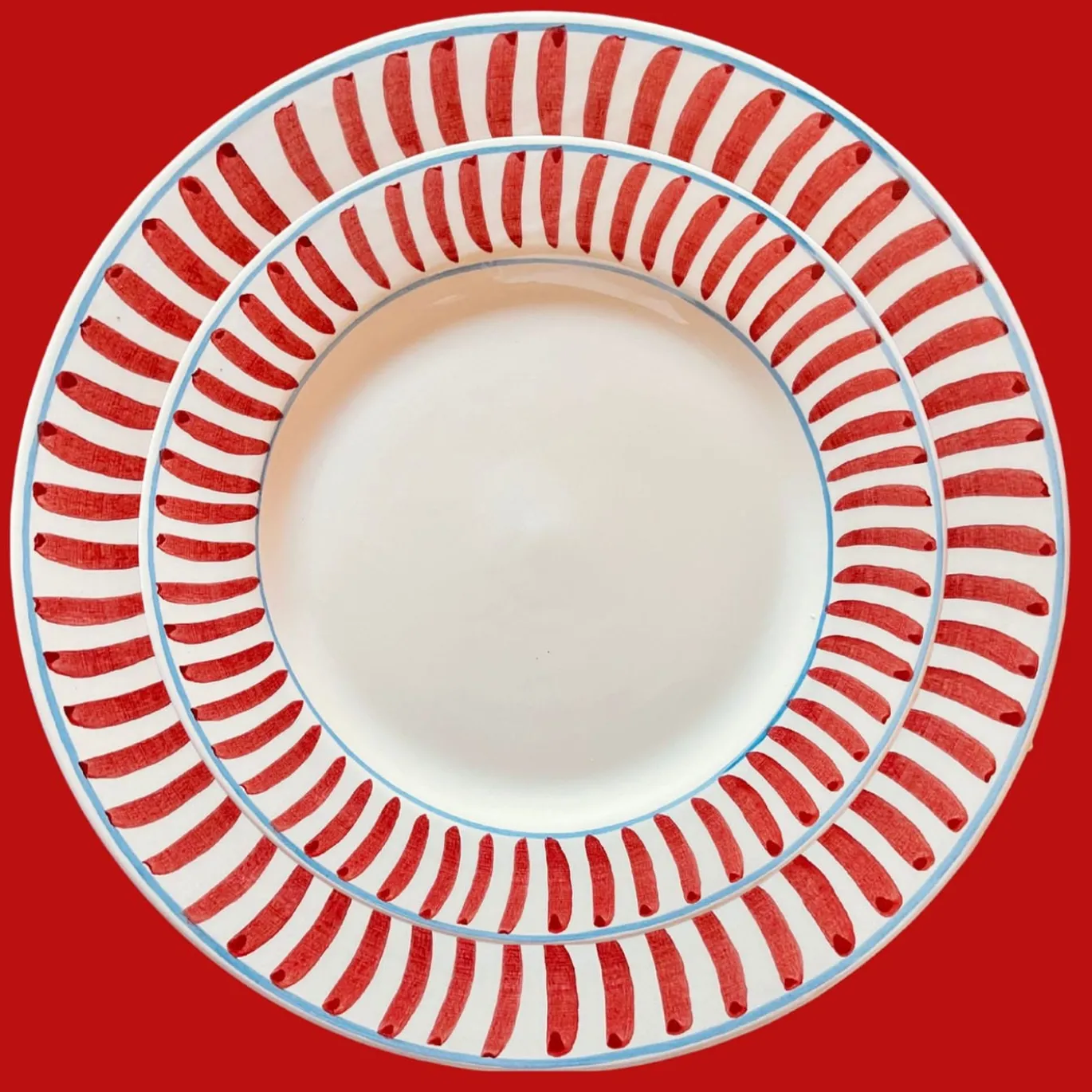 Set di 12 piatti da pranzo in ceramica rossa