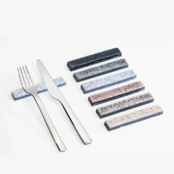 Set di 8 poggia posate Stilo Biscotto in ceramica vetrificata smaltata