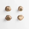 Set di 4 pomelli in ottone per porte Solido #4 di Nicole Valenti