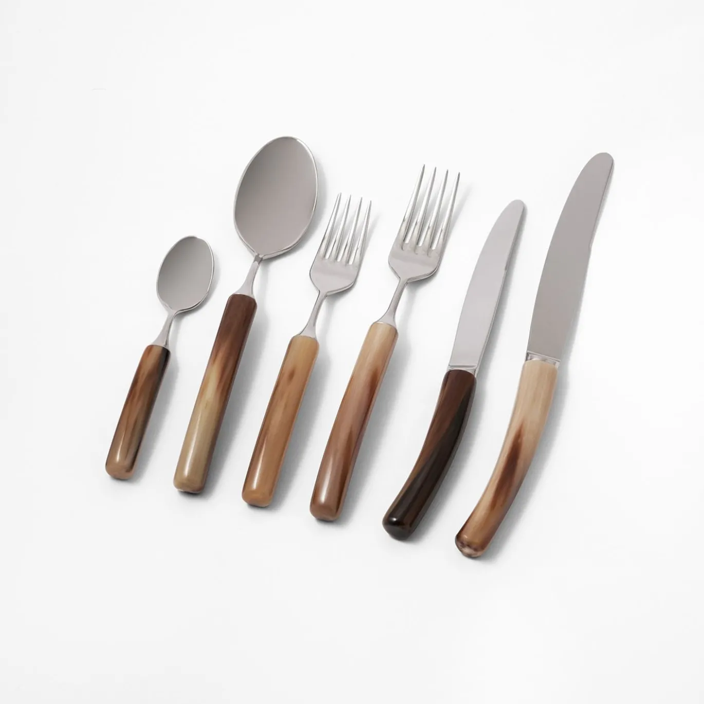 Set di posate da tavola classiche