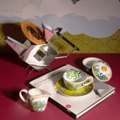 Set di 4 tazze da tè con piattini Teatro dei Sogni in porcellana