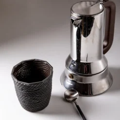 Set di 4 tazze da tè nere alla liquirizia