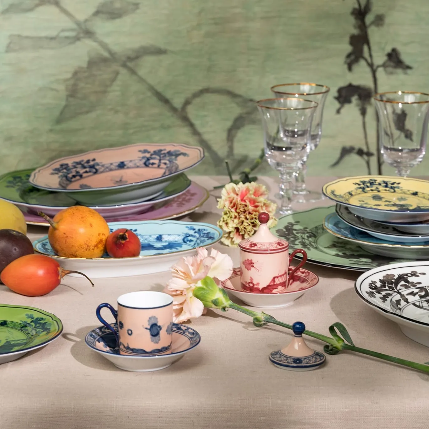 Set di 2 Tazzine da Caff� con Piattino Oriente Italiano Azalea in Porcellana Rosa