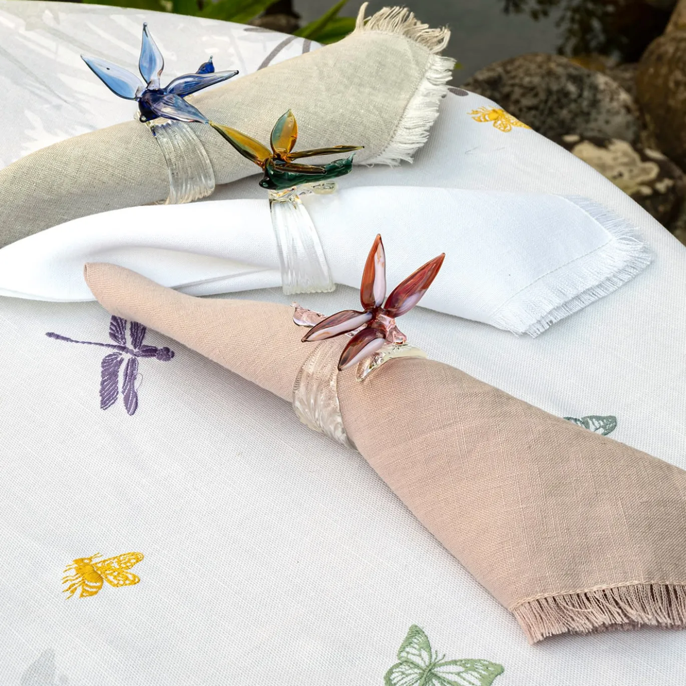 Set di 4 tovaglioli di lusso in puro lino rosa-argento con frange a mano