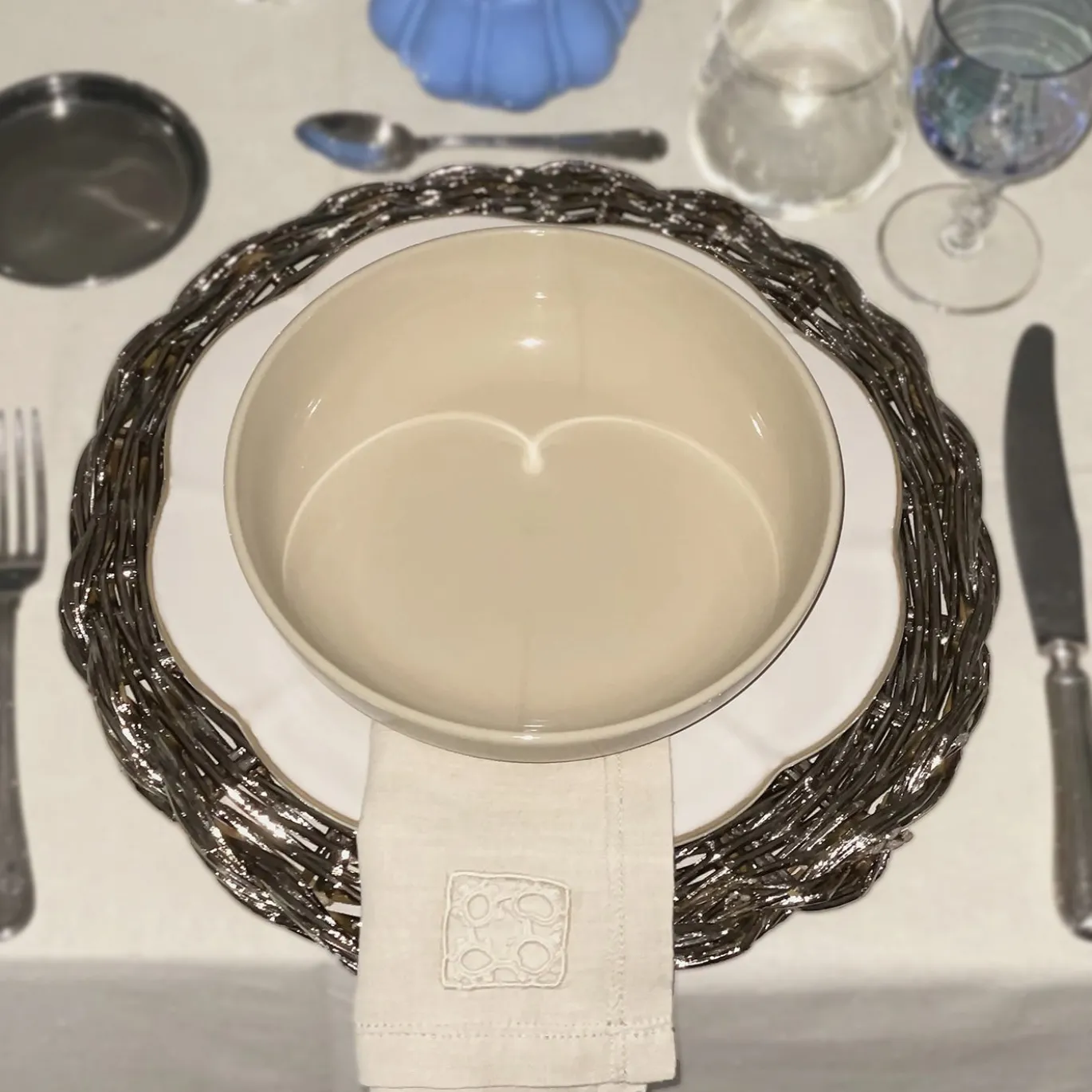 Sottopiatto rotondo intrecciato in argento placcato