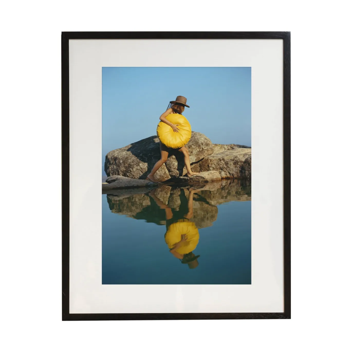 Stampa con cornice Finding A Spot di Slim Aarons