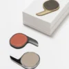 Tagliacarte in bronzo e pelle arancione di Segno